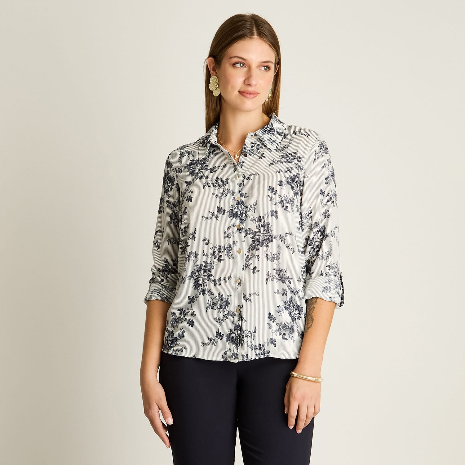 Blusa Azul Manga Larga Elasticidad Nula Sin Forro Calce Normal Tela Plano